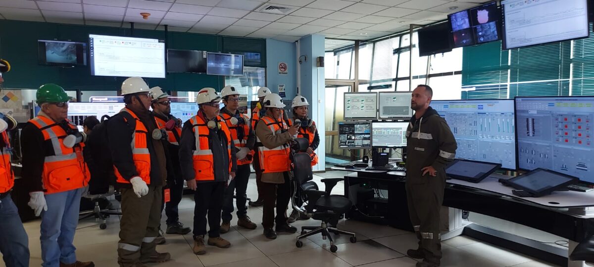 Mineros pirquineros y de pequeña escala visitaron Mineros pirquineros y de pequeña escala visitaron