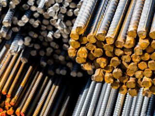 Producción récord de mineral de hierro a pesar de la crisis en China