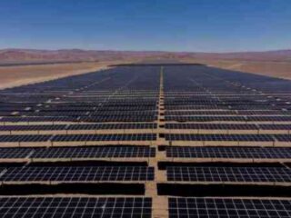 Grenergy obtiene financiamiento para el mayor proyecto de almacenamiento de energía en Chile