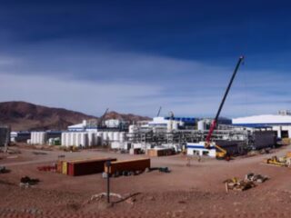 Eramet inaugura planta de extracción de litio en Argentina: tecnología DLE revolucionaria