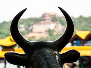 Cancelación de fondos reduce apuestas de cobre en $20,000 millones de dólares