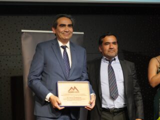 Comunidad Minera entrega reconocimiento a destacados profesionales de la industria nacional
