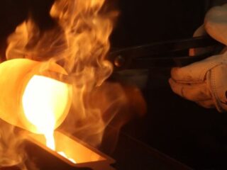 La demanda de oro se ve afectada por los precios altos