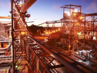 Australia: Las prohibiciones a la minería de uranio obstaculizan su resurgimiento nuclear