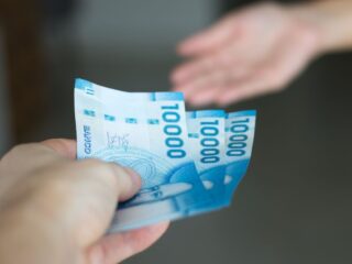 Bono de $214.000 para el 80% del Registro Social de Hogares: consulta con tu RUT si es para ti