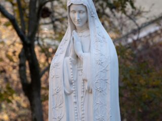 Feriado jueves 15 de agosto: revisa si abren los malls y supermercados