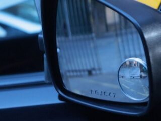 Grabado de patente: revisa los plazos para hacerlo y qué multas se aplican en caso de no cumplir