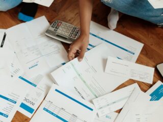 Deudas pendientes: revisa si tienes descuentos de hasta un 90% para ponerte al día