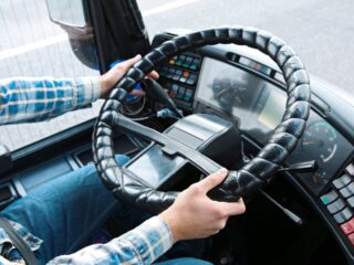 Curso gratuito del Sence para obtener licencia profesional: ¿Cuáles son los requisitos?