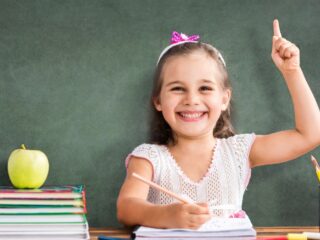 Bonos para estudiantes: revisa los beneficios que se pagan en agosto