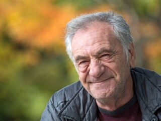 Beneficio para adultos mayores paga $90.000 de por vida: revisa quiénes pueden solicitarlo