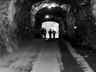 Santacruz Silver Mining actualiza estimaciones de recursos y reservas en Bolivia