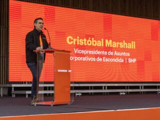 Programa de Escondida | BHP capacitó a más de 400 personas en  13 oficios de alta demanda en minería 