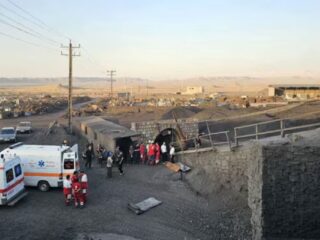 Al menos 51 muertos por explosión en una mina de carbón en Irán