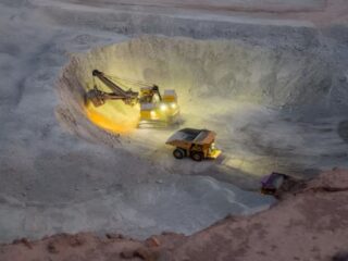 Las importaciones chinas de cobre caen a su nivel más bajo en 16 meses