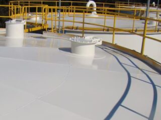Almacenamiento de combustibles: el TDLC impuso condiciones para que Copec, Enex y Esmax operen plantas en conjunto