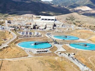Perú: ¿El Congreso defiende a la minería moderna?
