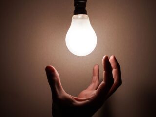 Si no recibiste el subsidio eléctrico: revisa cómo poner un recurso de reposición