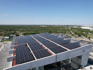 Trina Solar y Solventa Energía despegan nuevos proyectos fotovoltaicos en aeropuertos de México