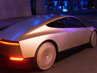 Tesla Cybercab: La Nueva Apuesta Autónoma y Económica de Elon Musk para el Transporte