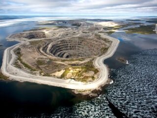 Completa Fase 1: expansión de mina Diavik de diamantes por Rio Tinto