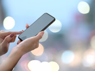 Estas son las personas que recibirán un teléfono gratuito por apagón de red 2G