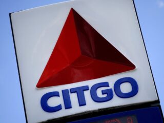 Tribunal estadounidense decide quién se queda con refinería Citgo en disputa