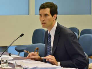 Sebastián Avilés y reforma a la SMA: “Las medidas cautelares podrían ampliar las situaciones donde el organismo podría dictarlas”