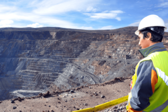Antofagasta Minerals busca trabajadores: conoce las vacantes disponibles y cómo postular