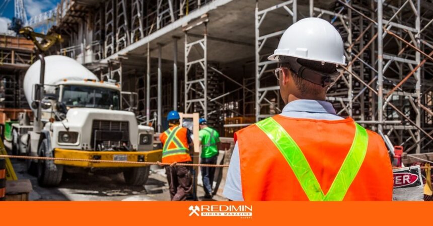 Oportunidades laborales en logística: postula hoy y crece