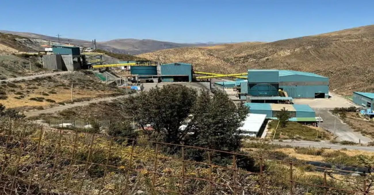 Perú: Excellon asegura financiamiento para adquirir mina Mallay y proyecto Tres Cerros
