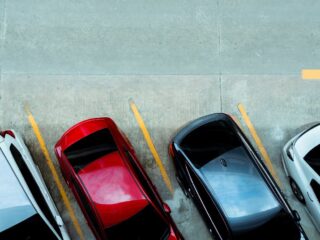 Consecuencias del Estacionamiento Prohibido y la Ley de Tránsito en Chile