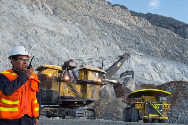 Conflictividad Social Retrasa 23 Proyectos Mineros en Perú: Impacto en Inversión y Desarrollo Sostenible