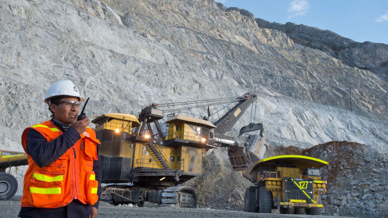 Conflictividad Social Retrasa 23 Proyectos Mineros en Perú: Impacto en Inversión y Desarrollo Sostenible