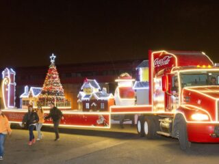 Caravana Navideña Coca Cola Ilumina Concepción Hoy
