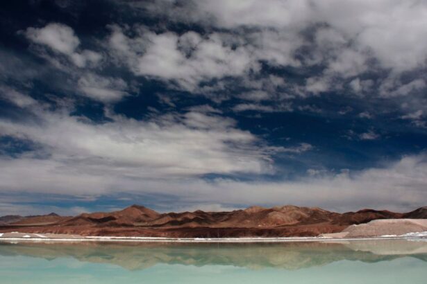 Chile agiliza la minería de litio: Nuevas reglas para impulsar inversiones y simplificar trámites
