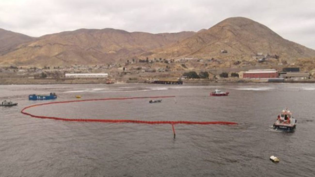Simulacro de Derrame de Hidrocarburos en Puerto Barquito de Codelco Salvador Refuerza Coordinación y Protección Ambiental