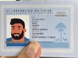 Chile Inicia la Era Digital en Tránsito: Implementación de Licencia de Conducir Digital desde Enero 2025