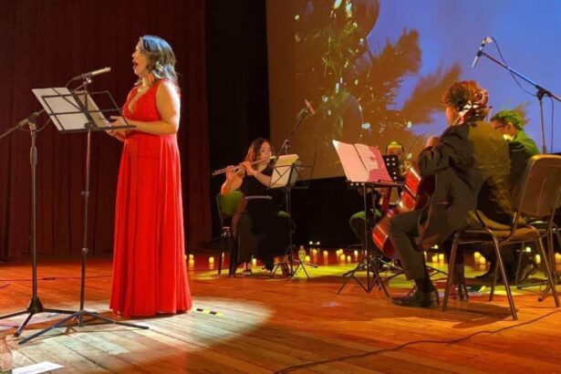 Javiera Tapia Encanta en Concierto de Navidad en El Salvador: Una Noche Mágica de Villancicos y Música Clásica