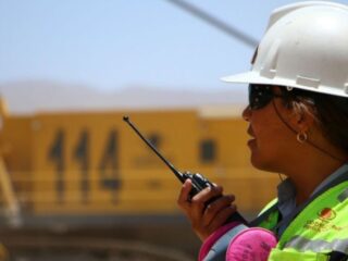 Encuentro de Mujeres en Minera Antucoya Impulsa la Inclusión y Diversidad en la Industria Minera