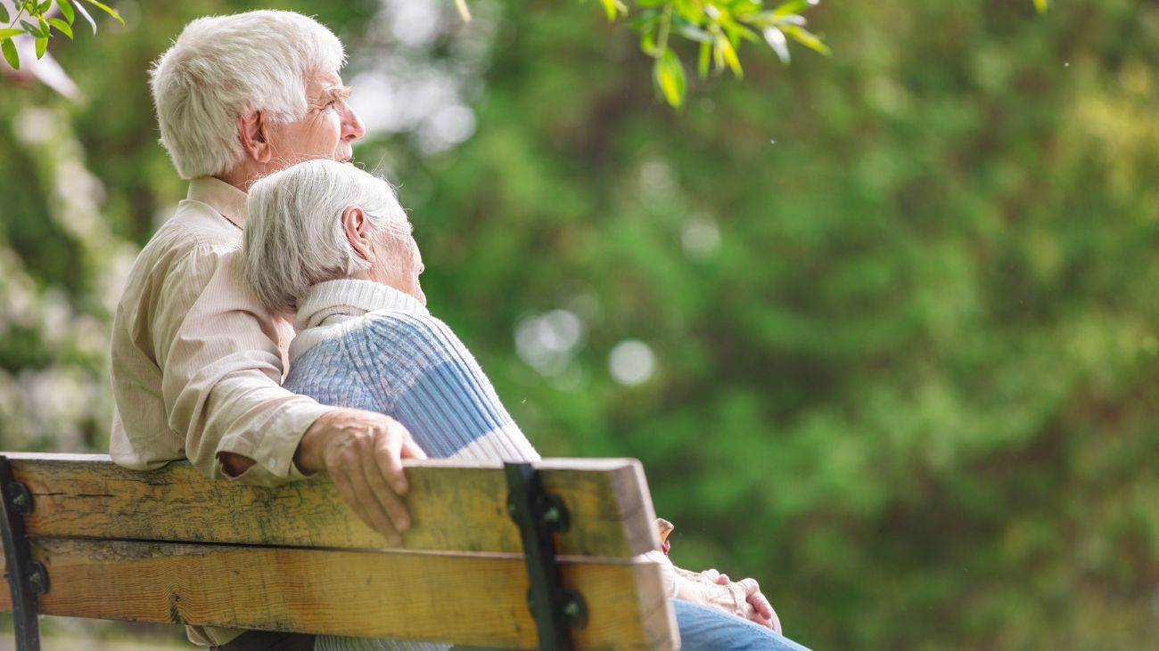 Bono Bodas de Oro 2025: Parejas con 50 Años de Matrimonio Recibirán $445.352 en Octubre