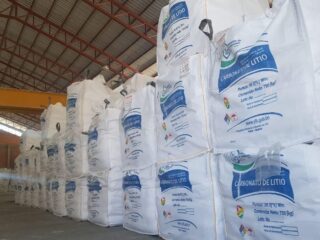 Bolivia avanza en la producción de litio: Nueva tecnología y convenios internacionales impulsan la industria en el Salar de Uyuni