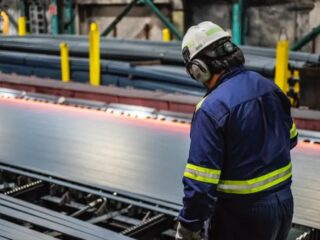 Chile lidera en acero verde: Aceros AZA impulsa la sustentabilidad con tecnología de punta y reciclaje, según WorldSteel Association