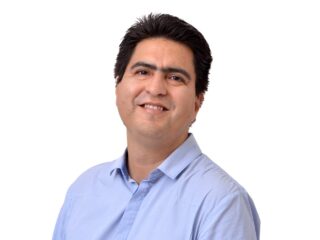 Asume nuevo director del Centro de Transición Energética UAI
