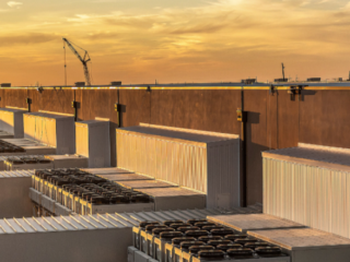 Vertiv y Compass Datacenters colaboran en un sistema de enfriamiento líquido y por aire combinado para agilizar la implementación del enfriamiento líquido para las aplicaciones de IA