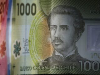 Sector Público: Incremento en Bonos y Aguinaldos, Detalles de la Nueva Estructura de Remuneraciones