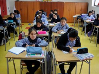 Inflación 2024 Impulsa Aumento en Bono Logro Escolar para Estudiantes Destacados