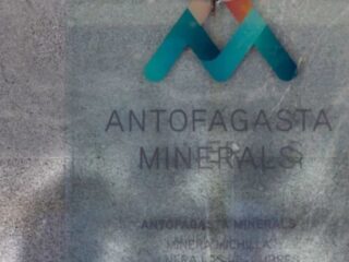 Antofagasta Minerals anuncia inversión de $3.900 millones y proyecta aumento en producción de cobre para 2025
