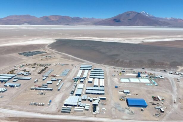Ganfeng Lithium inicia producción de litio en Argentina con inversión de 790 millones de dólares en Salta