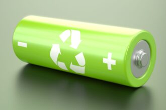 Descubrimiento revolucionario: hallan una batería que dura 5700 años sin tener que recargarla y procede de un diamante